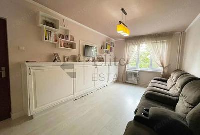 Apartament 3 camere de vanzare | Zona Bulevardul Dacia