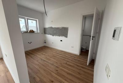 Duplex cu 5 camere cu Canalizare în Moșnița Nouă - 6