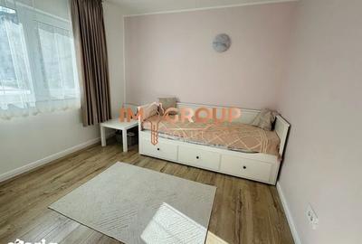 Apartament cu 3 camere decomandat în Nicolina - 1