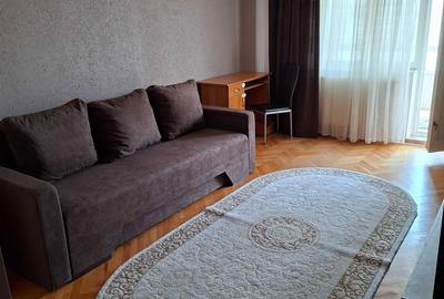 Apartament cu 2 camere decomandat în Central - 2