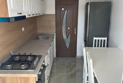 Ofer pentru inchiriere apartament 2 camere centru Falticeni 350 euro - 5