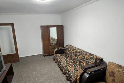 De vanzare - Apartament decomandat Metrou Piata Sudului - 2