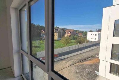 Apartament cu 3 camere în Sânmartin - 8