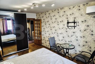 Apartament cu 2 camere decomandat în Micro 8 - 3