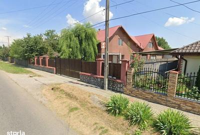 Casă cu 4 camere cu Teren 2753 Mp în Ariceștii Rahtivani - 2