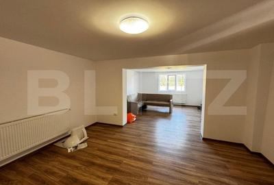 Casa cu 5 camere, 187 mp utili si sp. comercial 24mp, teren 4079mp, zona Teius - 4