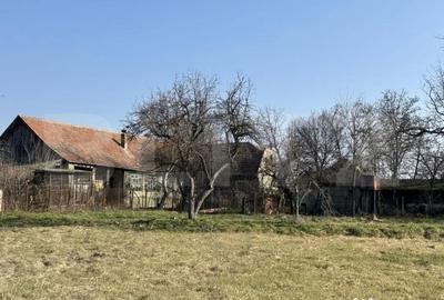 Casă cu 5 camere cu Teren 500 Mp în Central