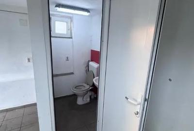Spațiu comercial, de 30 mp, în Central - 7