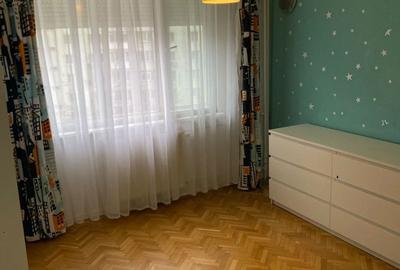 Apartament cu 3 camere semidecomandat în Dristor - 8