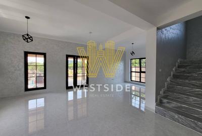Casă individuală cu 5 camere cu Teren 300 Mp în Girocului - 9