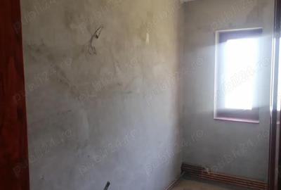 Casă cu 3 camere în Curtea de Argeș - 5