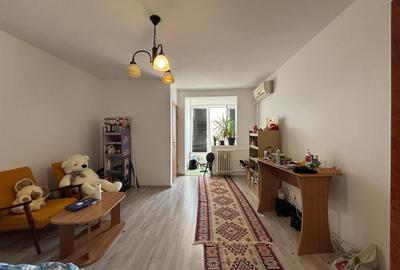 Garsonieră semidecomandată, mobilată în Titan - 1