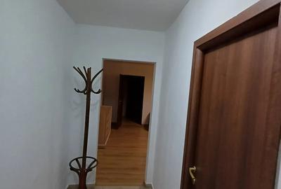 Inchiriez ap 2 cam - 1