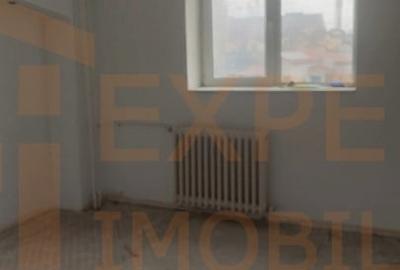 Apartament 2 camere Trocadero | Lift, balcon, zona excelenta - 2