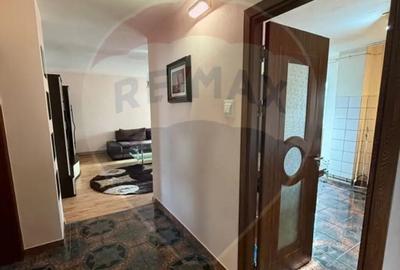 Apartament cu 3 camere decomandat în Lăpuș - 11