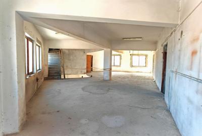 Birou, de 1,380 mp, în Central - 19