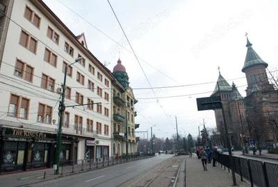 Camera single 130 Lei zi, Camera double 180 Lei zi, Pia?a Victoriei - Catedrala Timi?oara - 1