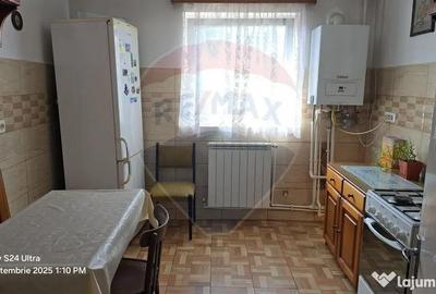 Apartament cu 4 camere decomandat, mobilat în Central - 8