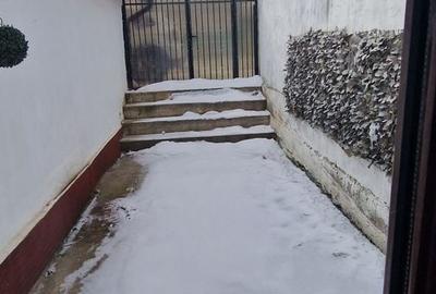 Casa ideal 2 familii, Ovidiu zona primarie. - 21