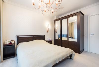 Casă individuală cu 7 camere cu Canalizare în Titan - 25