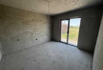 Duplex cu 5 camere cu Teren 270 Mp în Giroc - 2