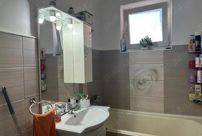 Apartament cu 3 camere decomandat în Decebal - 3