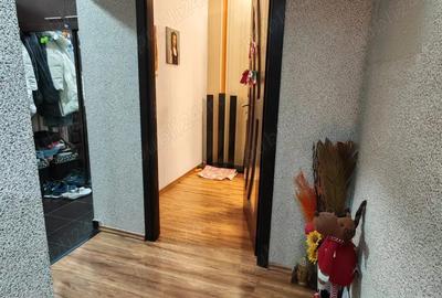 Apartament cu 2 camere semidecomandat în Trivale