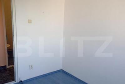 Apartament spa?ios 3 camere, 68 mp, zona excelenta et Apartament spa?ios 3 camere, 68 mp, zona excelenta et - 7