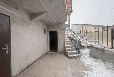 Casă cu 8 camere în Central - 11