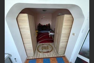 Casă decomandată 3 camere + grădină 450 m?, zonă liniștită Galați - 13