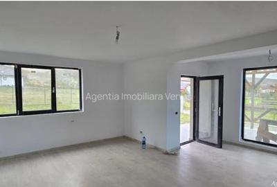 Casă individuală cu 5 camere cu Teren 1200 Mp în Mihai Eminescu - 2