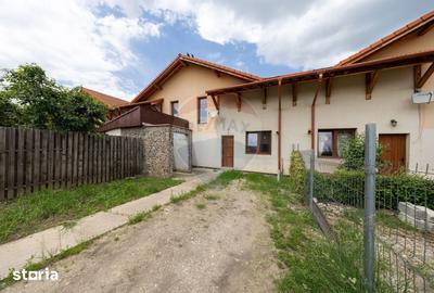 Casă cu 3 camere cu Teren 177 Mp în Sânpetru - 2