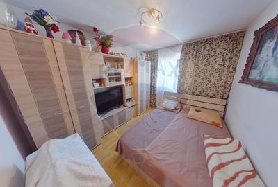 Apartament cu 3 camere de vanzare in zona Est - 3