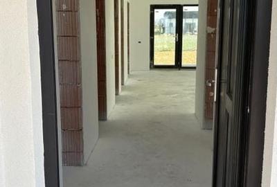 Casa Santandrei, 167 000 E (neg). Comision 0. - 16