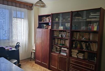 Apartament cu 3 camere semidecomandat în 1 Mai - 4