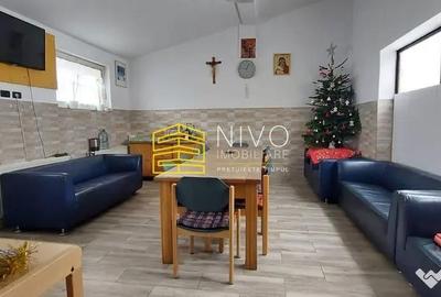 Casă cu 7 camere cu Teren 700 Mp în Praid - 3
