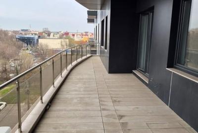 Apartament cu 4 camere decomandat în Băneasa - 1