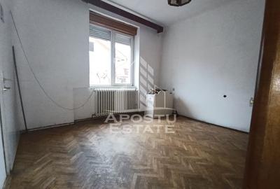 Casa individuala + garaj si anexa, oportunitate investitie, Sagului! - 11