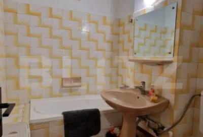 Apartament cu 2 camere decomandat, mobilat în Soarelui