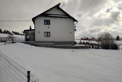 Casă cu 5 camere în Podu Coșnei - 3