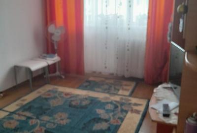 Apartament cu 4 camere semidecomandat, mobilat în Drumul Taberei - 2