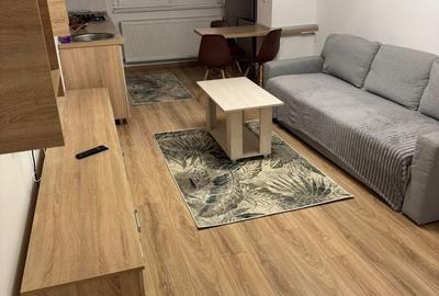 Apartament cu 2 camere decomandat în Titan - 1