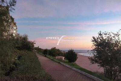 Falez Nord apartament 3 camere decomandat parter inalt vedere la mare