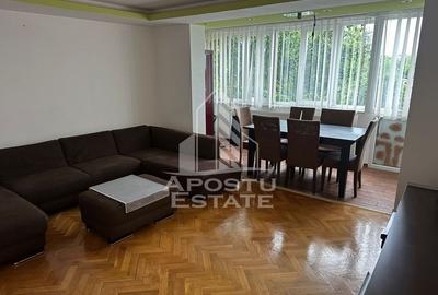 Apartament cu 4 camere, 2 bai, 2 balcoane,decomandat,Spitalul Judetean Apartament cu 4 camere, 2 bai, 2 balcoane,decomandat,Spitalul Judetean - 4