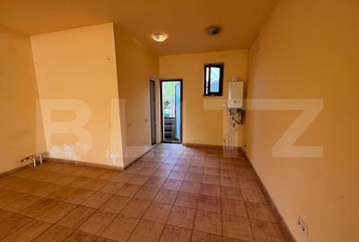 Spa?iu de inchiriat, 55 mp utili, zona Micro 4 - 4