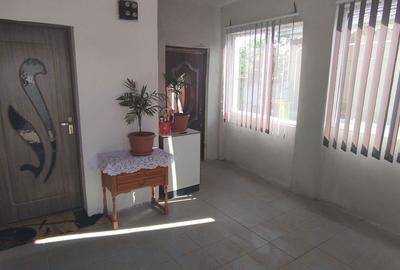 Casă cu 4 camere în Central - 6