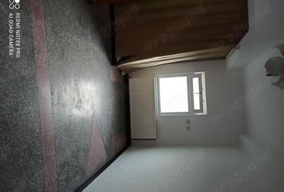 Spațiu comercial, de 67 mp, în Dacia - 5