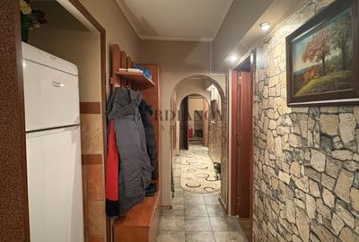 Apartament cu 3 camere - Ferdinand- Str. Avrig - Metrou Piața Iancului - 14