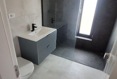 Casă cu 4 camere cu Canalizare în Central - 18