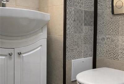 Apartament cu 3 camere decomandat, mobilat în Central - 3